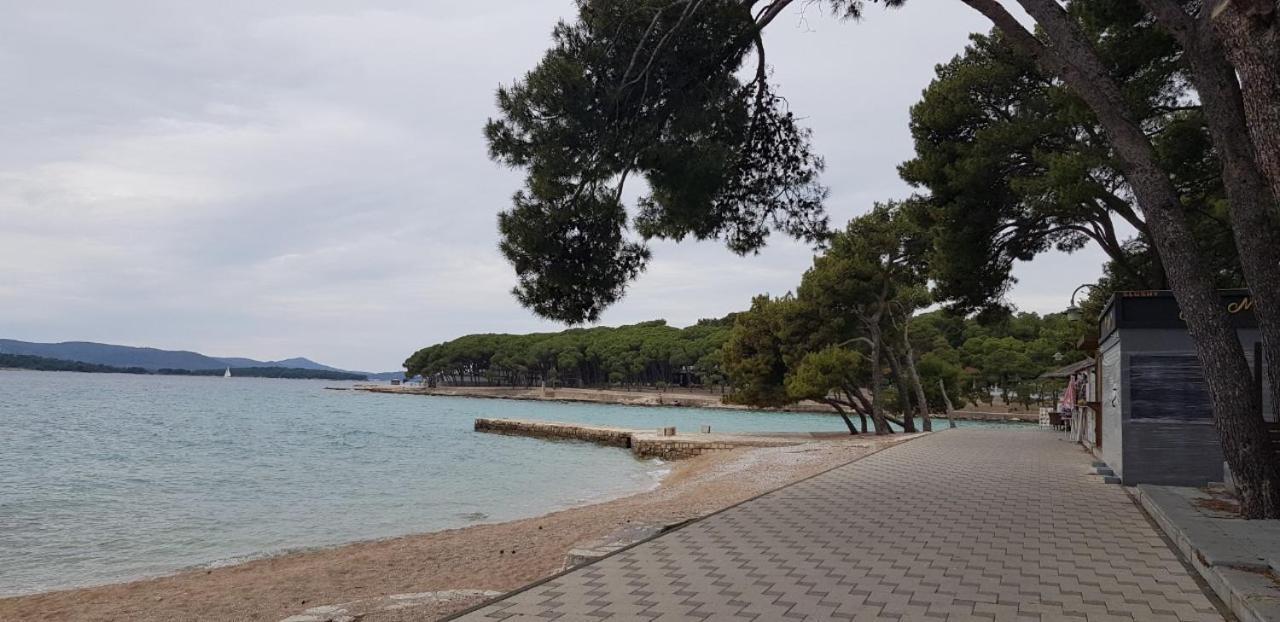 Mobile Home Biograd Na Moru Gapi House Exteriér fotografie